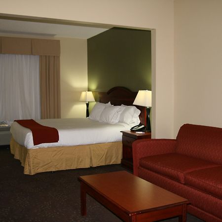 Holiday Inn Express And Suites Greenville Exterior photo